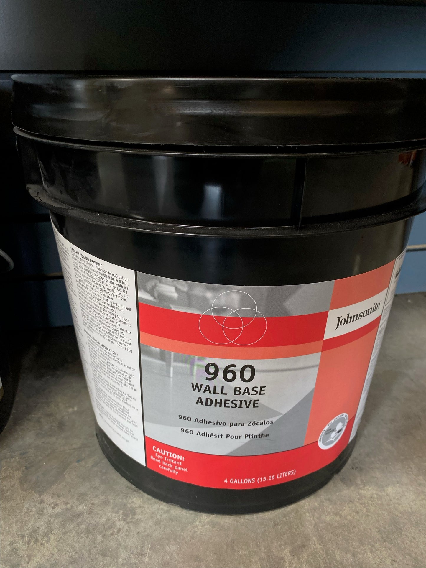 Johnsonite 960 Wall Base Adhesive - 4 gal