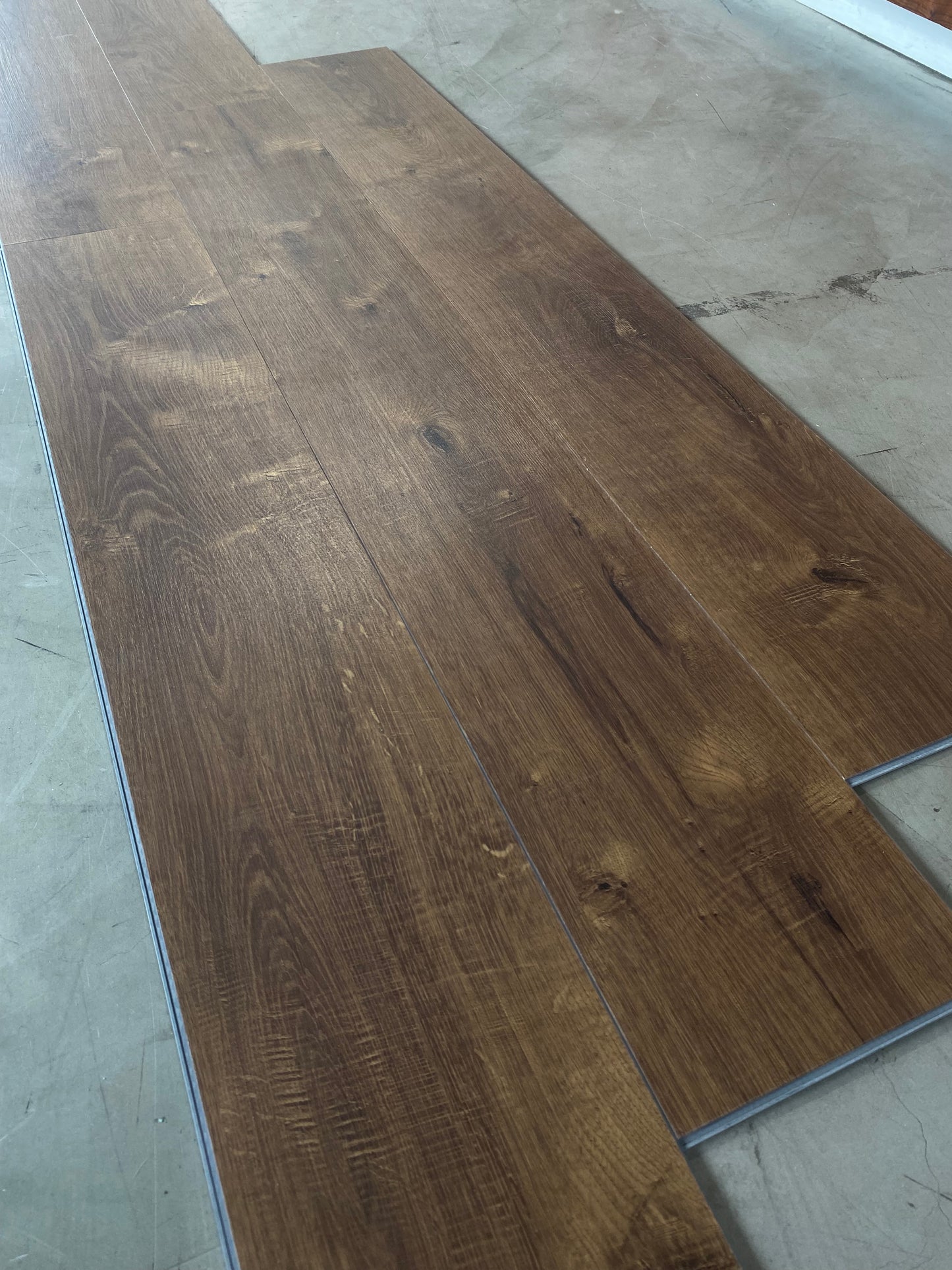 Prime Plank 5.0mm - Brown Oak - 7.1"x 48" - Vinyl Plank - Sold by ctn